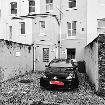 Harbour Court Plymouth - Free Parking - Tucked Away On The Barbican With Courtyard - By Ocean City Retreats Zewnętrze zdjęcie